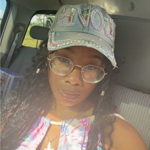 Meet your Posher, Aryian